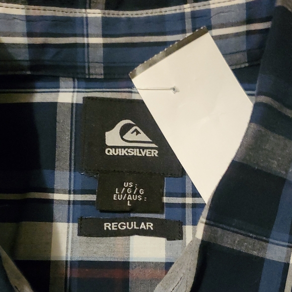 Quiksilver Navy and White Plaid Button Down Shirt - Picture 2 of 5